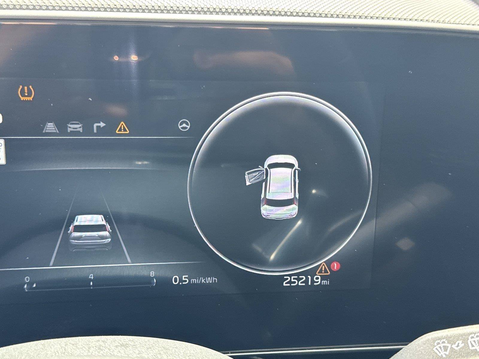 Used 2024 Kia Niro Wind FWD image 12