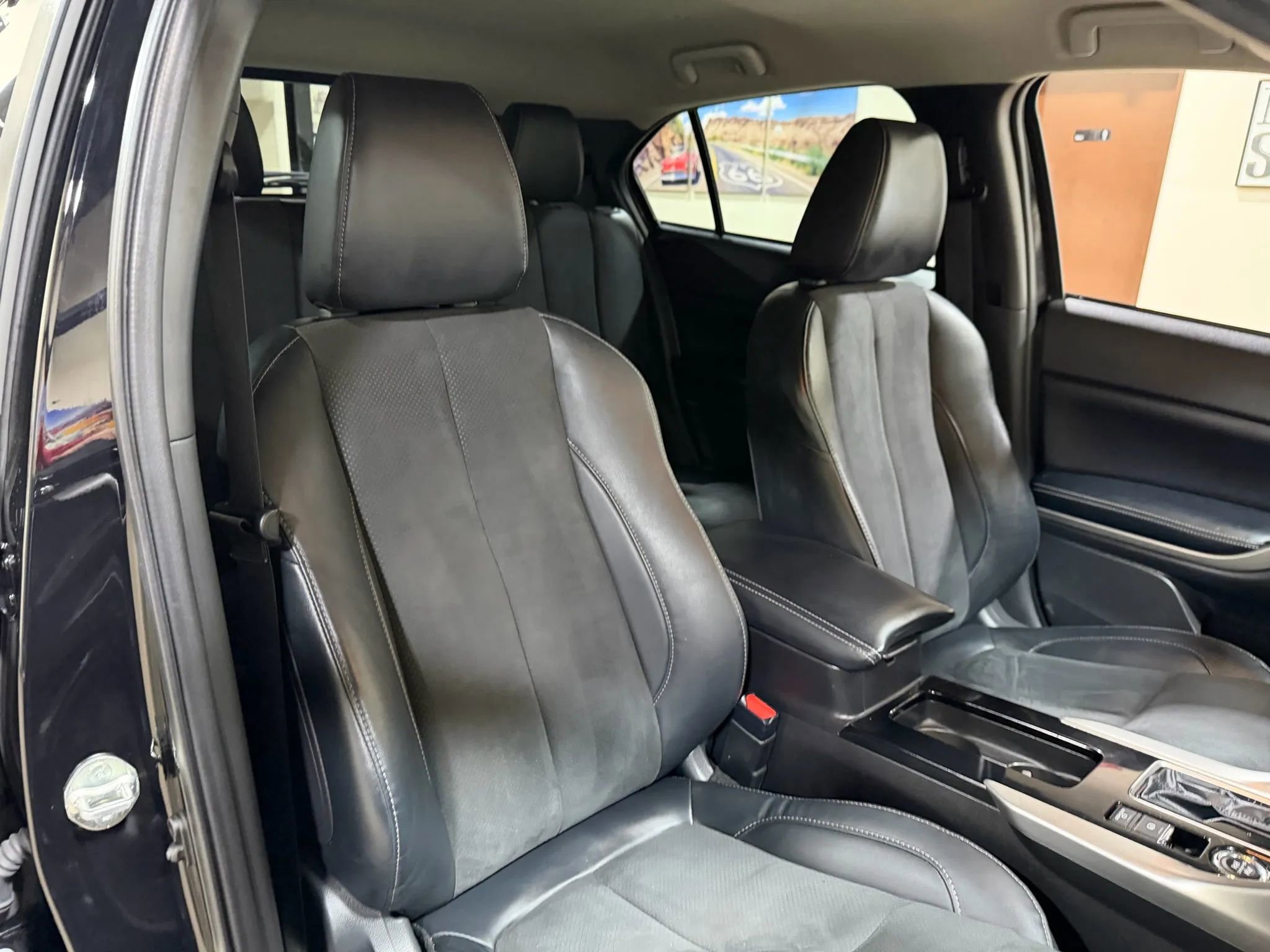 Used 2023 Mitsubishi Eclipse Cross SE image 43