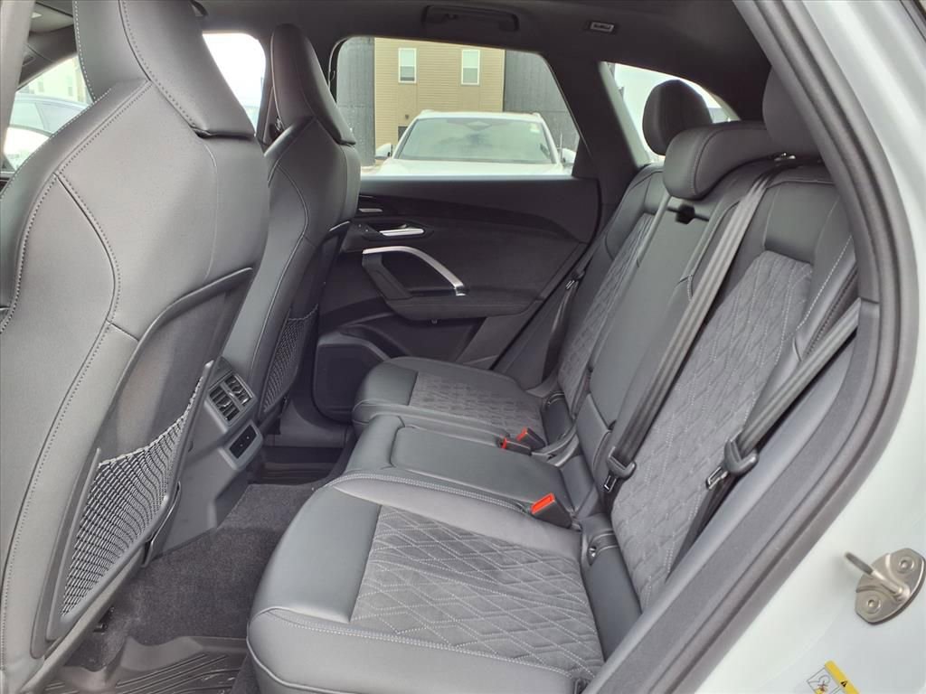 New 2025 Audi SQ5 Premium Plus image 21