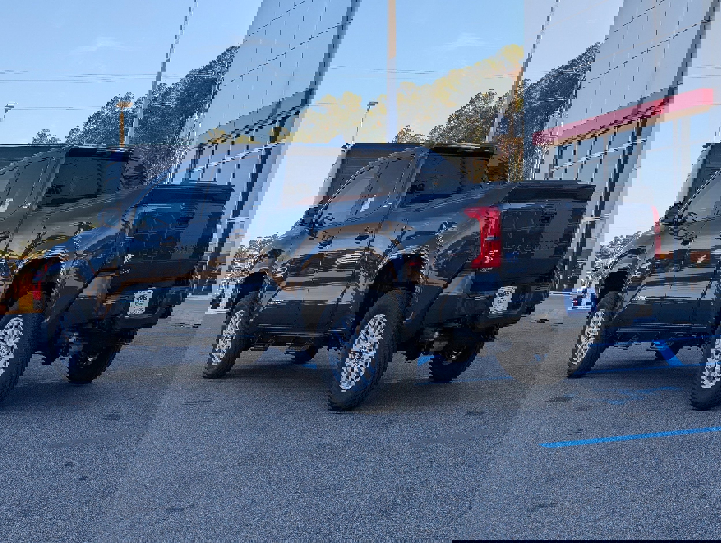 New 2025 Toyota Tacoma SR5 image 3