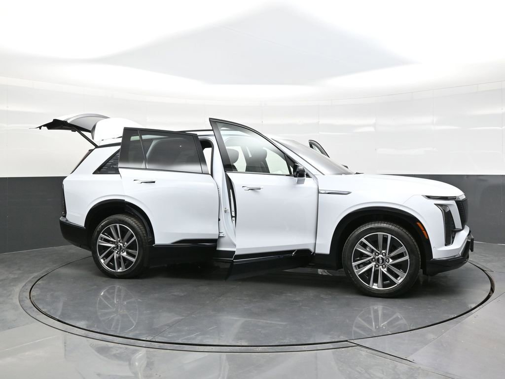 New 2026 Cadillac Vistiq Sport AWD/4WD image 31