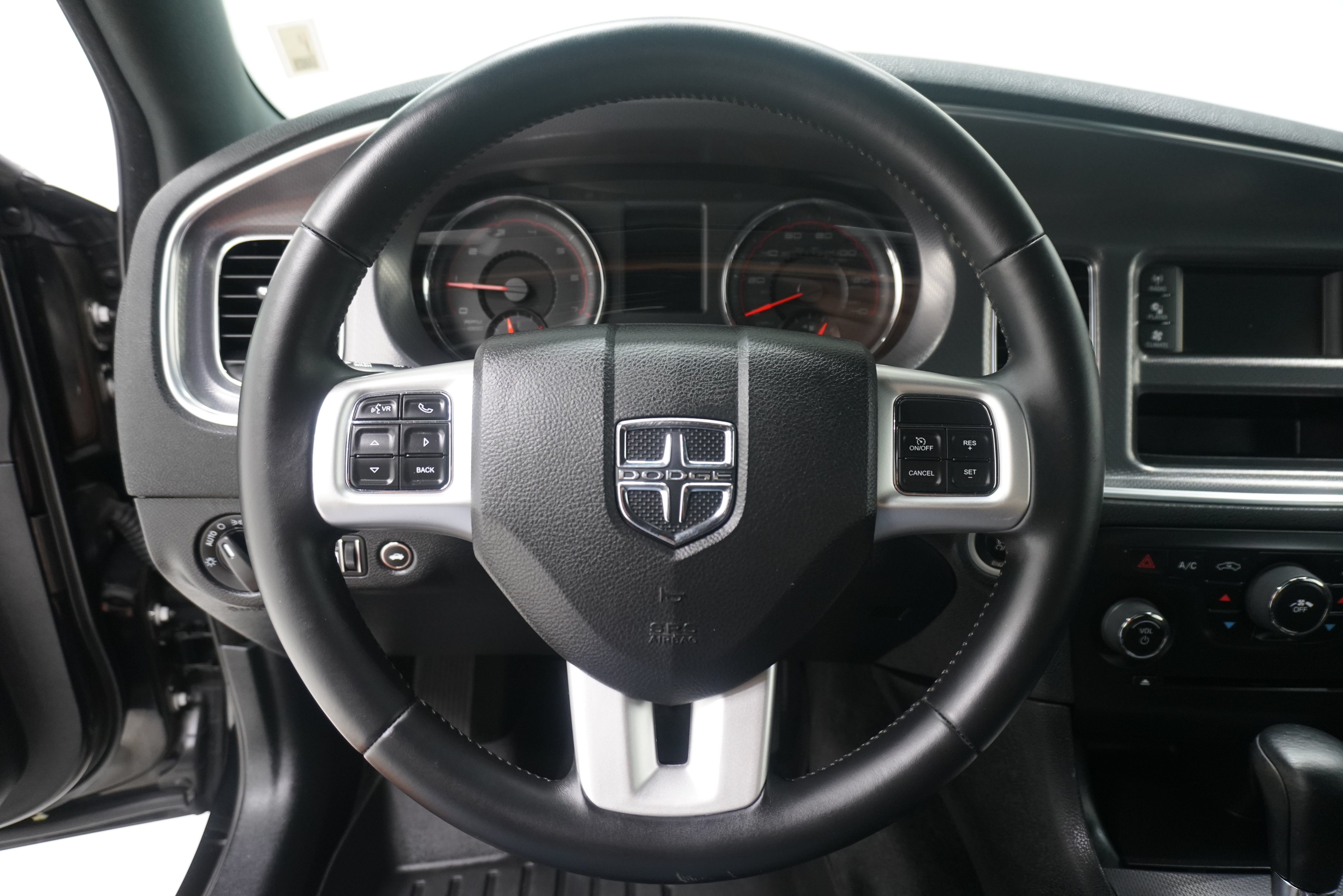 Used 2014 Dodge Charger SE w/ Connectivity Group RWD image 15