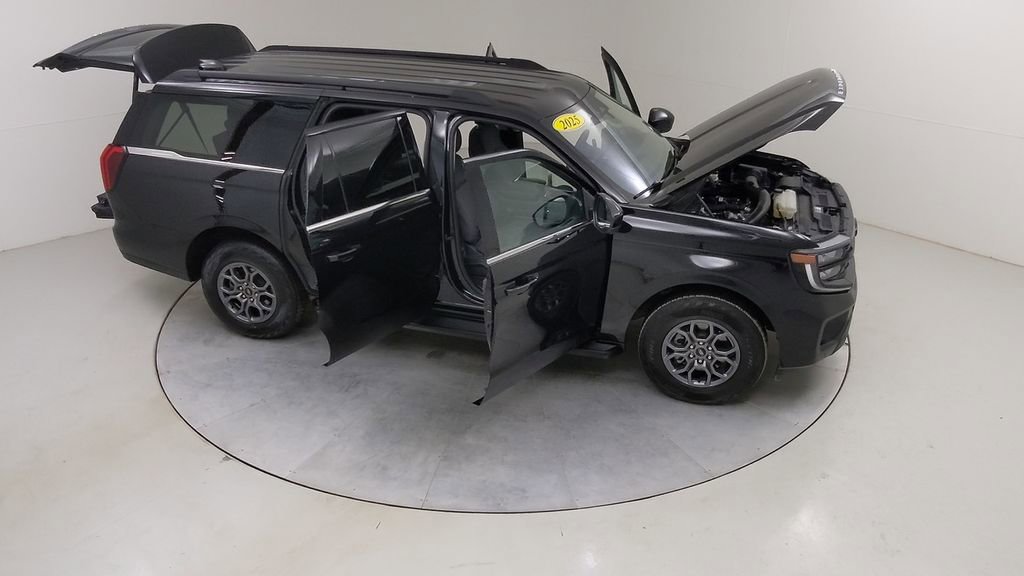 Certified 2025 Ford Expedition Max Active image 47