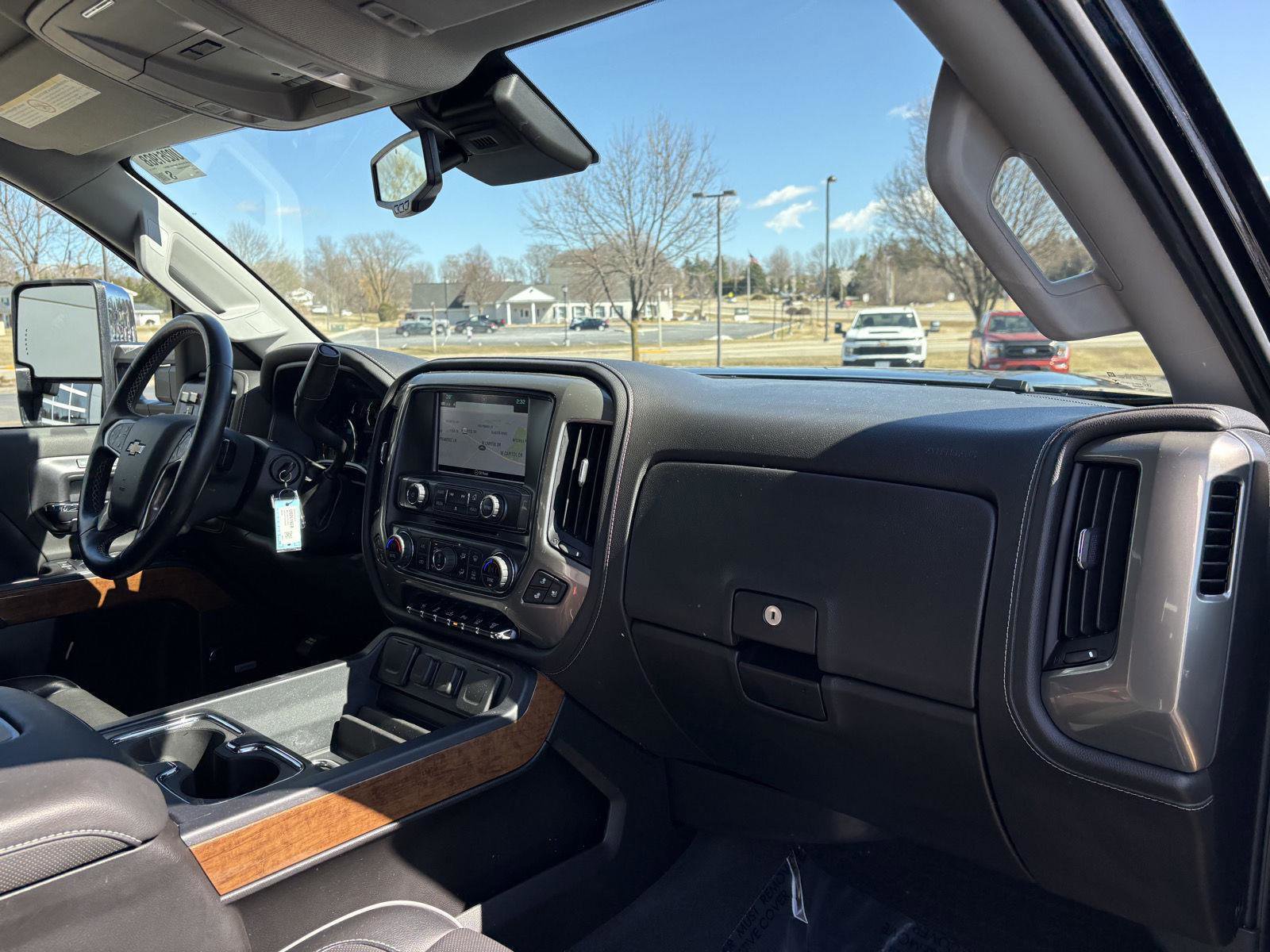 Used 2019 Chevrolet Silverado 3500 High Country image 22