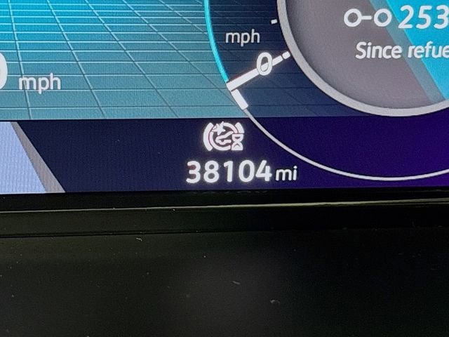 Used 2024 Volkswagen Atlas SE image 13