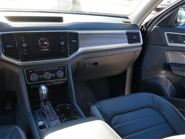 Used 2021 Volkswagen Atlas SEL Premium image 25