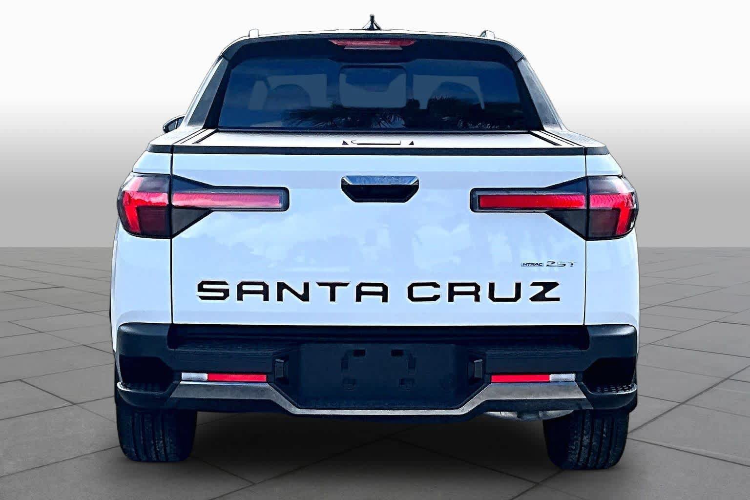 Used 2025 Hyundai Santa Cruz Limited AWD/4WD image 5
