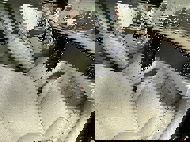 Used 2023 Mercedes-Benz EQE 350+ 4MATIC Sedan image 10