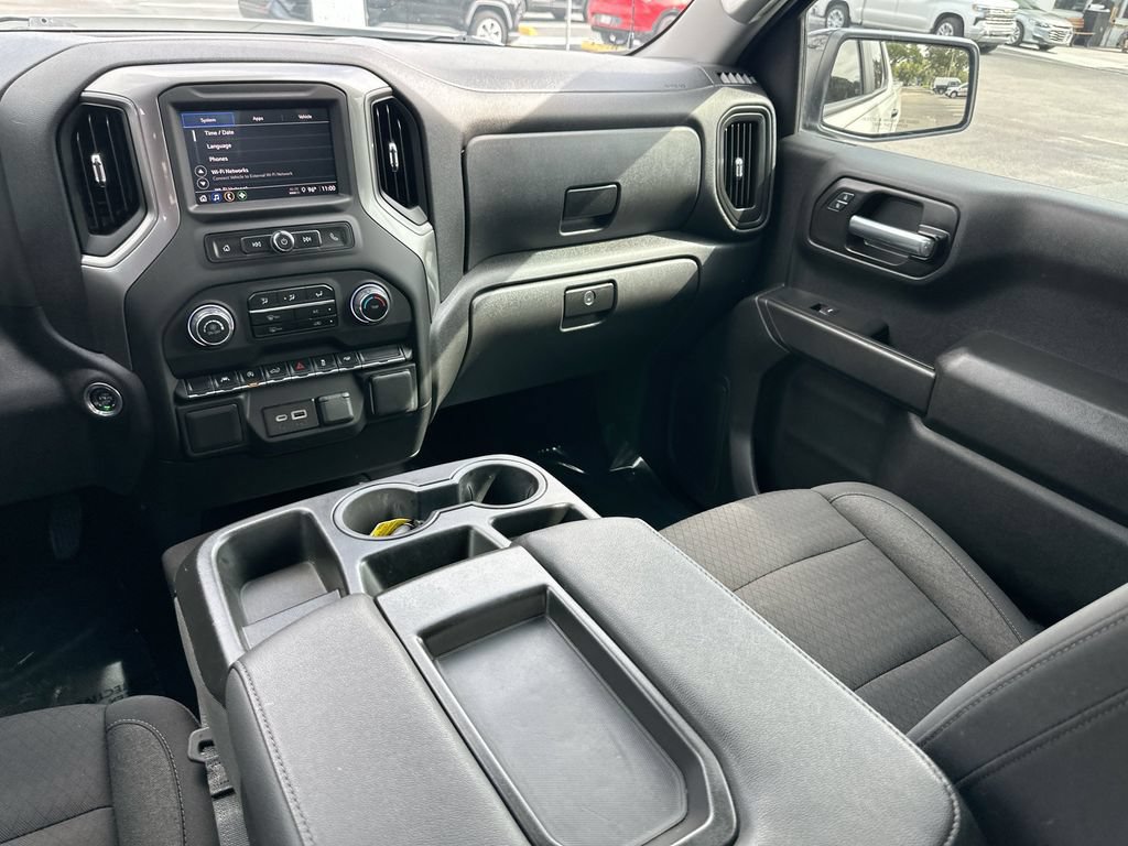 Certified 2025 Chevrolet Silverado 1500 Custom RWD image 21