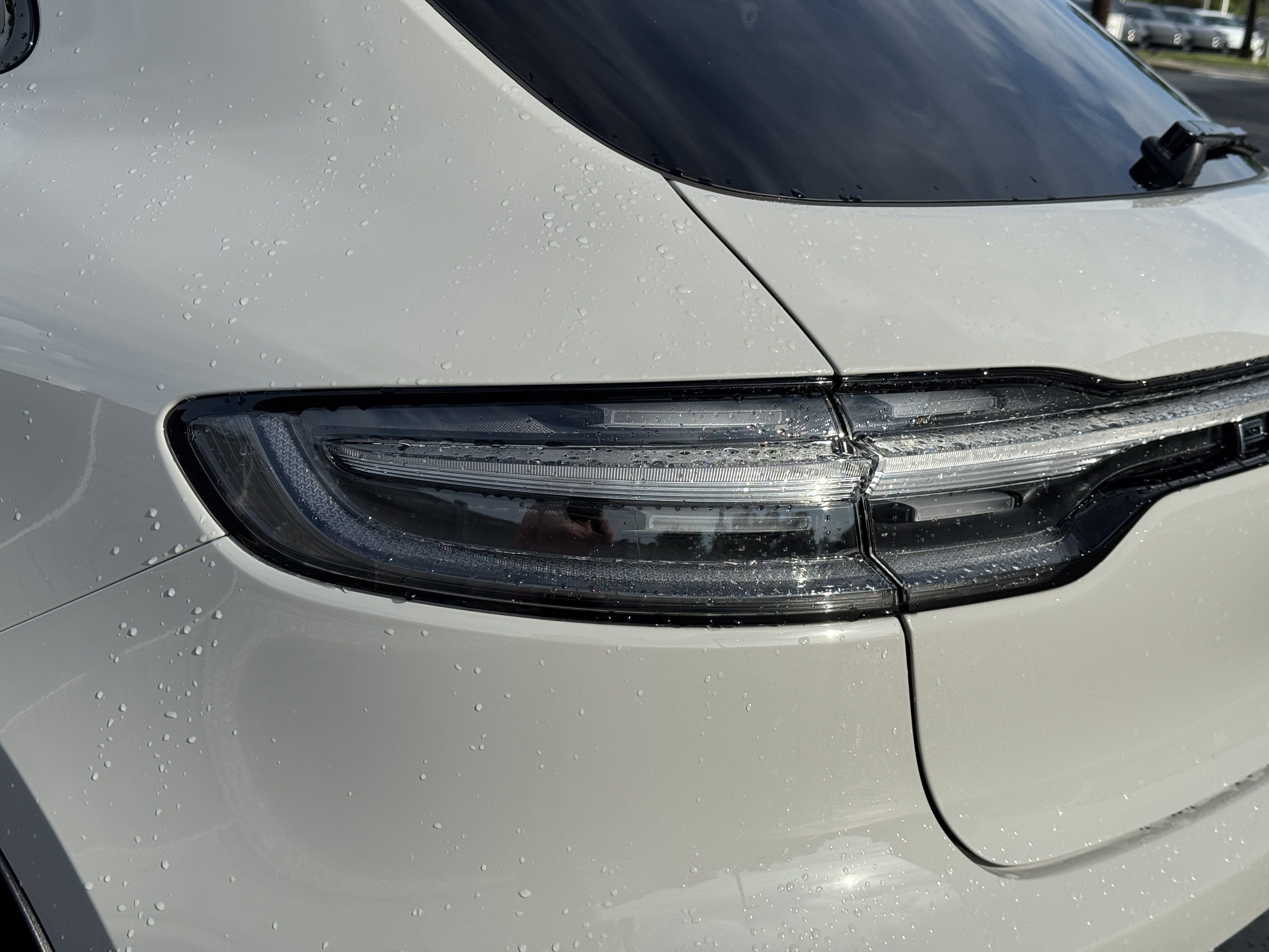 New 2025 Porsche Macan image 13