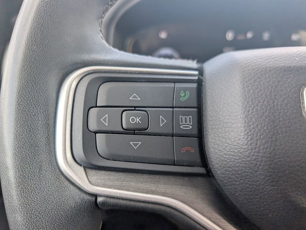 Used 2025 Jeep Wagoneer Series II w/ Convenience Group I image 16