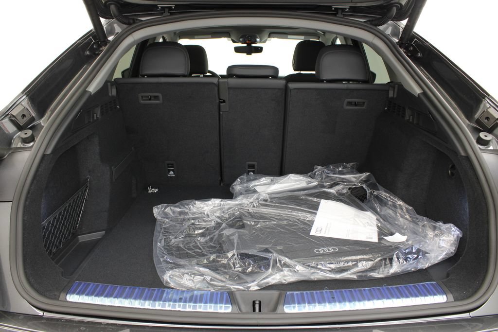 New 2026 Audi Q5 Premium AWD/4WD image 30