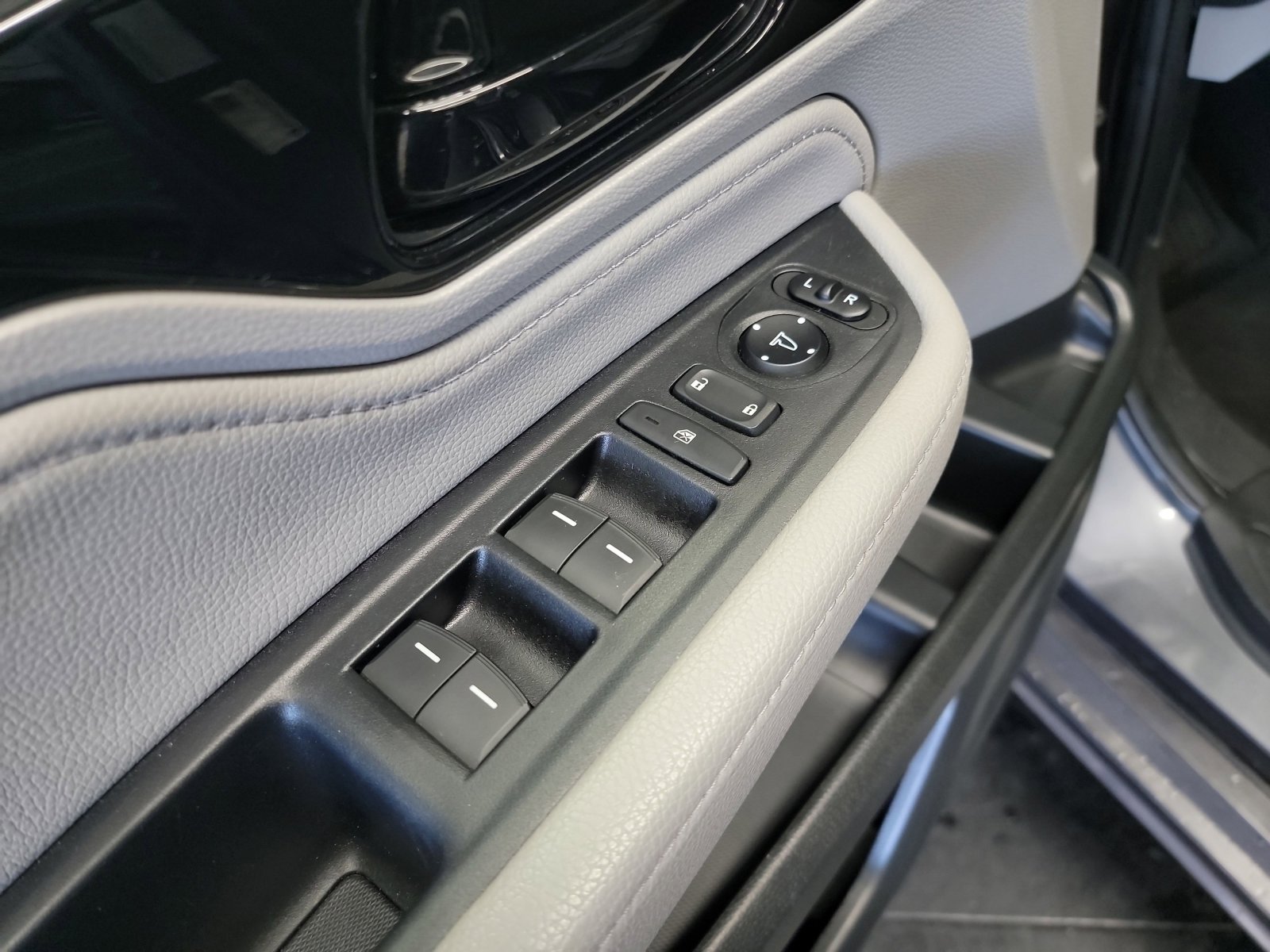 Certified 2023 Honda Odyssey Touring image 14