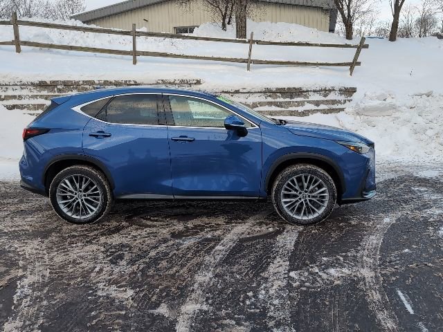 Used 2025 Lexus NX 350 AWD w/ Accessory Package (K3) image 2
