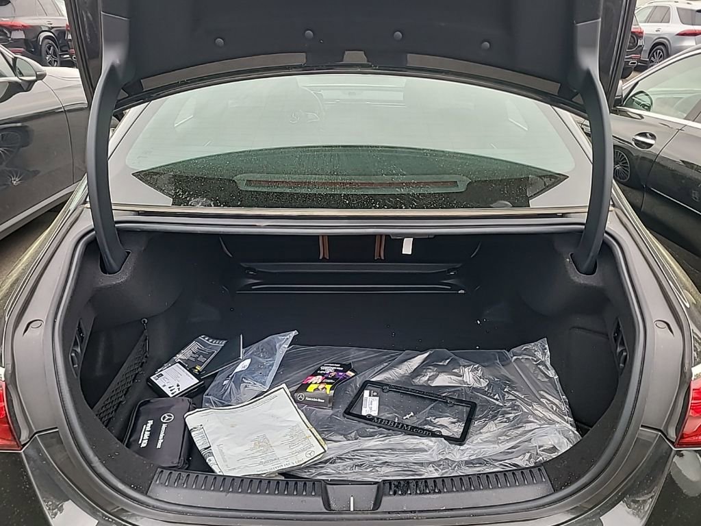 Certified 2025 Mercedes-Benz E 350 4MATIC Sedan image 9