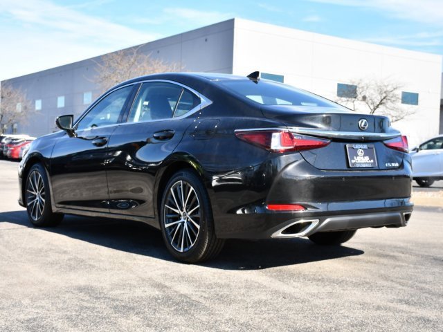 Certified 2025 Lexus ES 350 w/ Premium Package image 5
