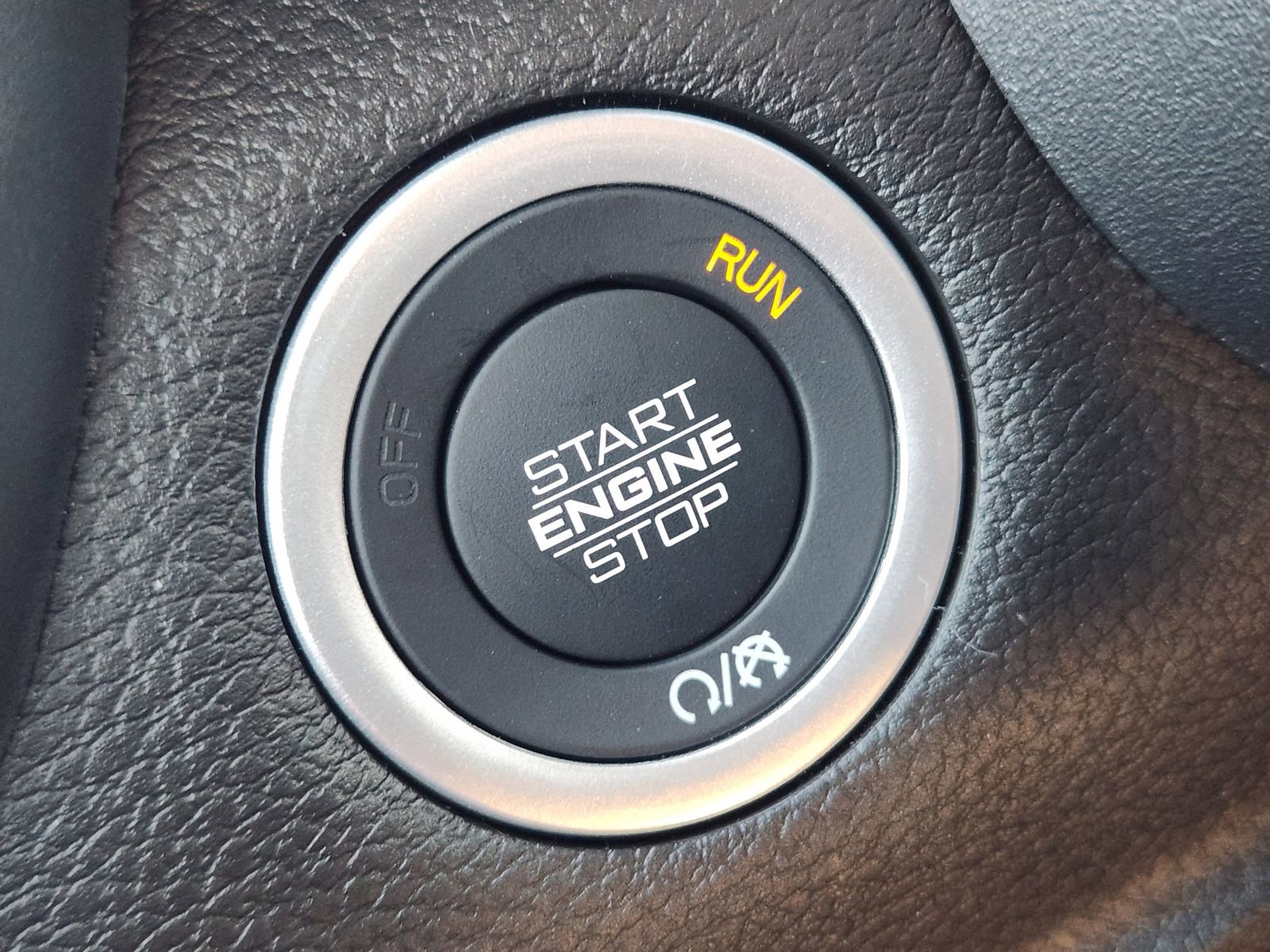 New 2026 RAM 1500 4x4 Crew Cab image 18