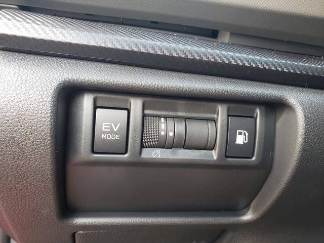 New 2026 Subaru Crosstrek 2.5i Limited w/ Crosstrek Mirror Package image 17