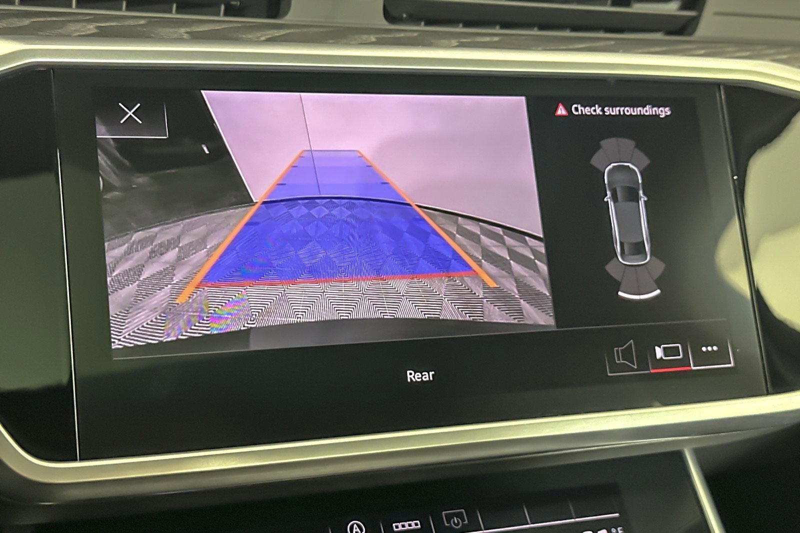 Used 2025 Audi A6 3.0T Premium image 18