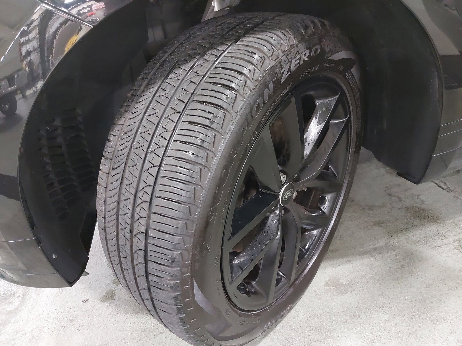 Used 2024 Land Rover Range Rover Velar Dynamic SE image 35