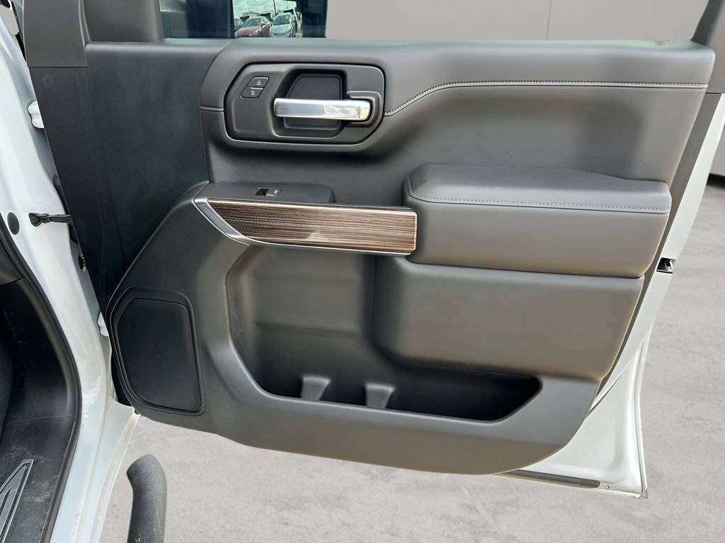 Used 2021 Chevrolet Silverado 2500 LT w/ Z71 Off-Road Package image 14