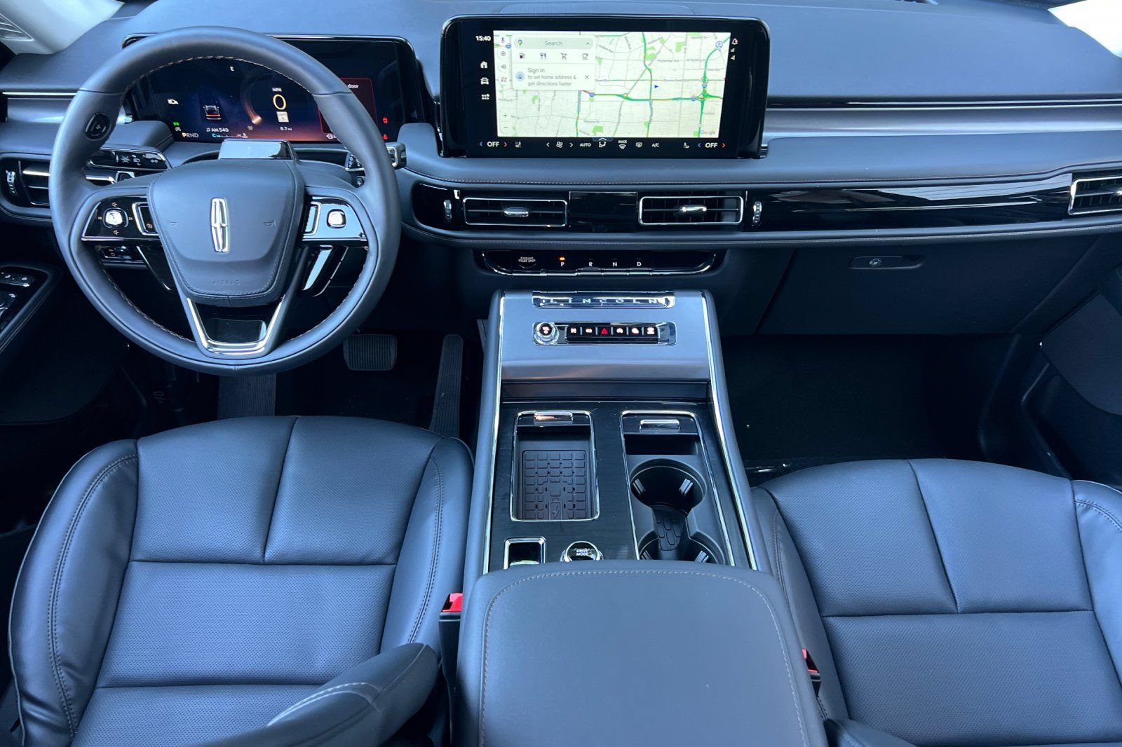 New 2026 Lincoln Aviator AWD w/ Jet Appearance Package image 10