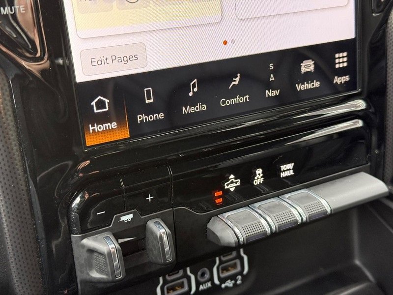 Used 2023 RAM 1500 Limited image 28