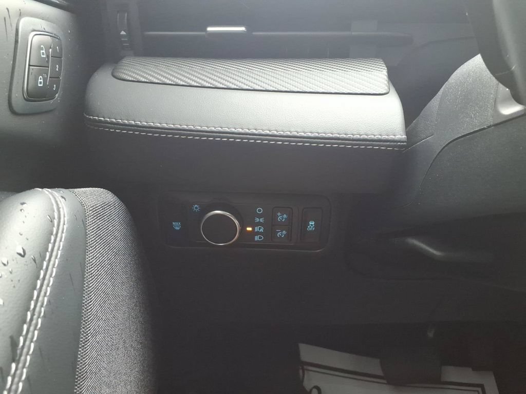 Certified 2024 Ford Mustang Mach-E Premium AWD/4WD image 14