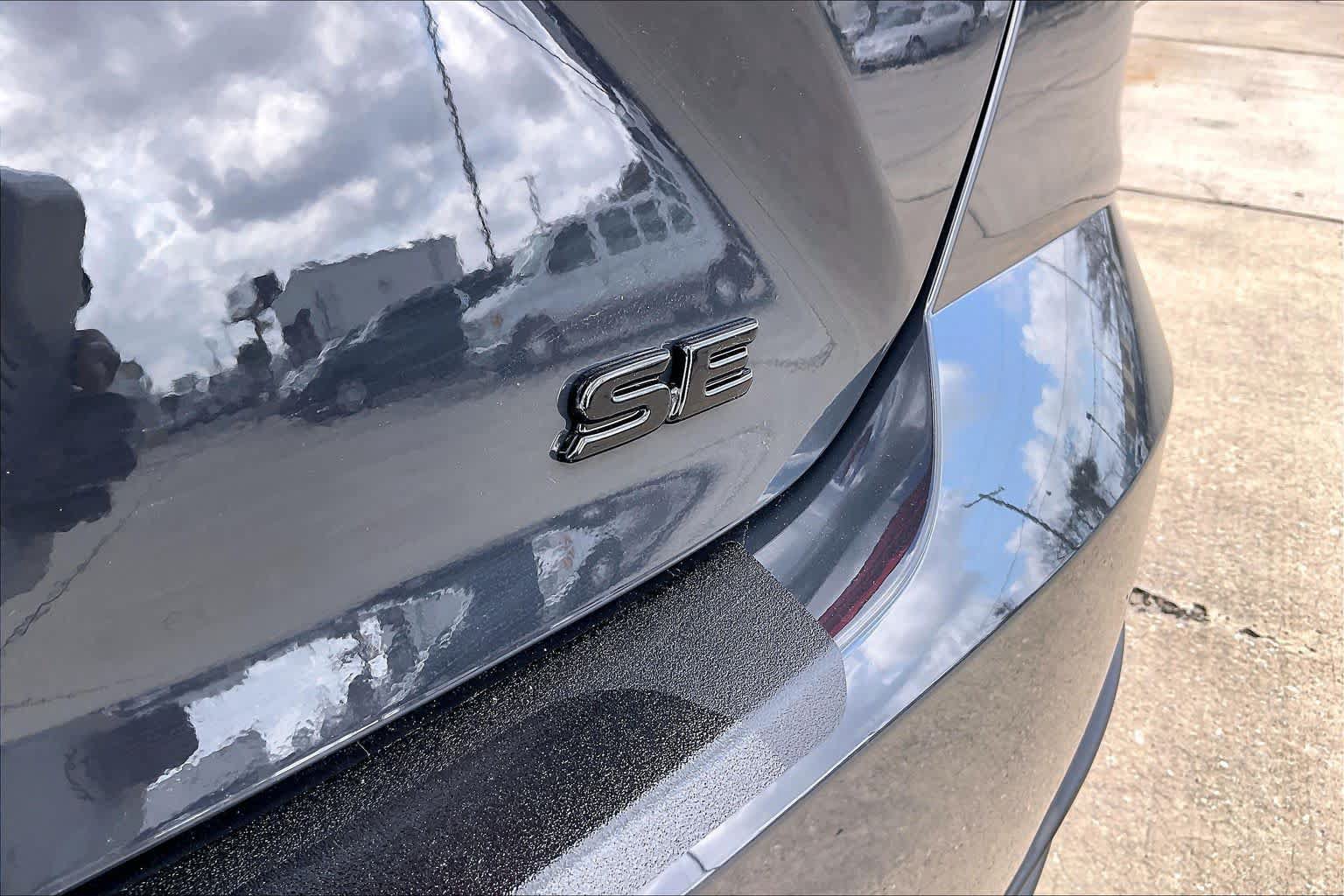 Certified 2026 Toyota Camry SE FWD image 15