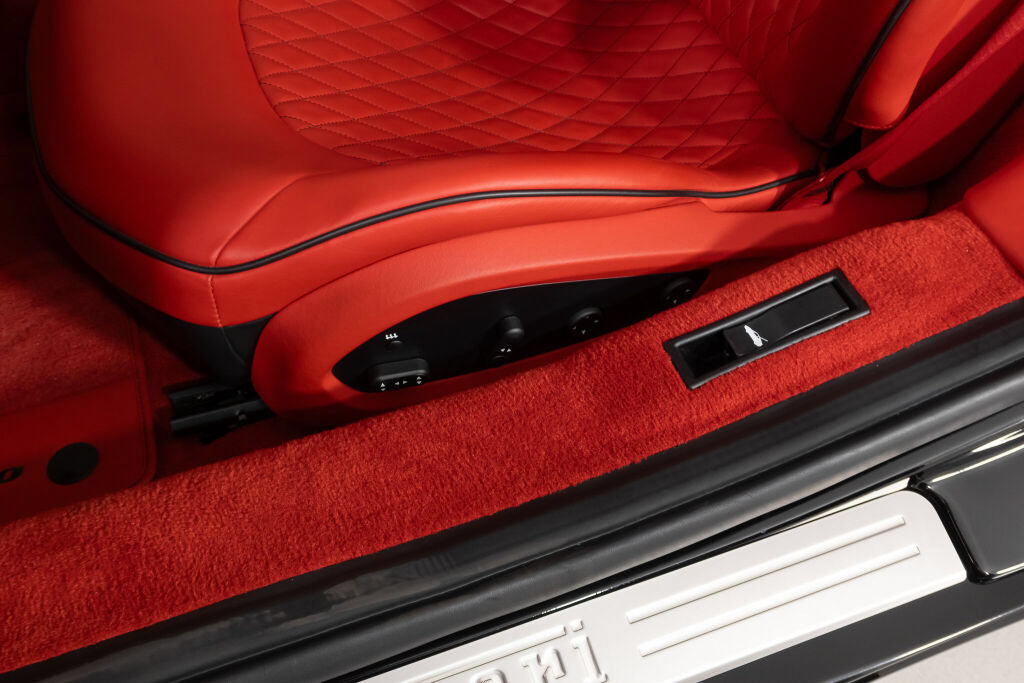 Used 2022 Ferrari F8 Tributo RWD image 29