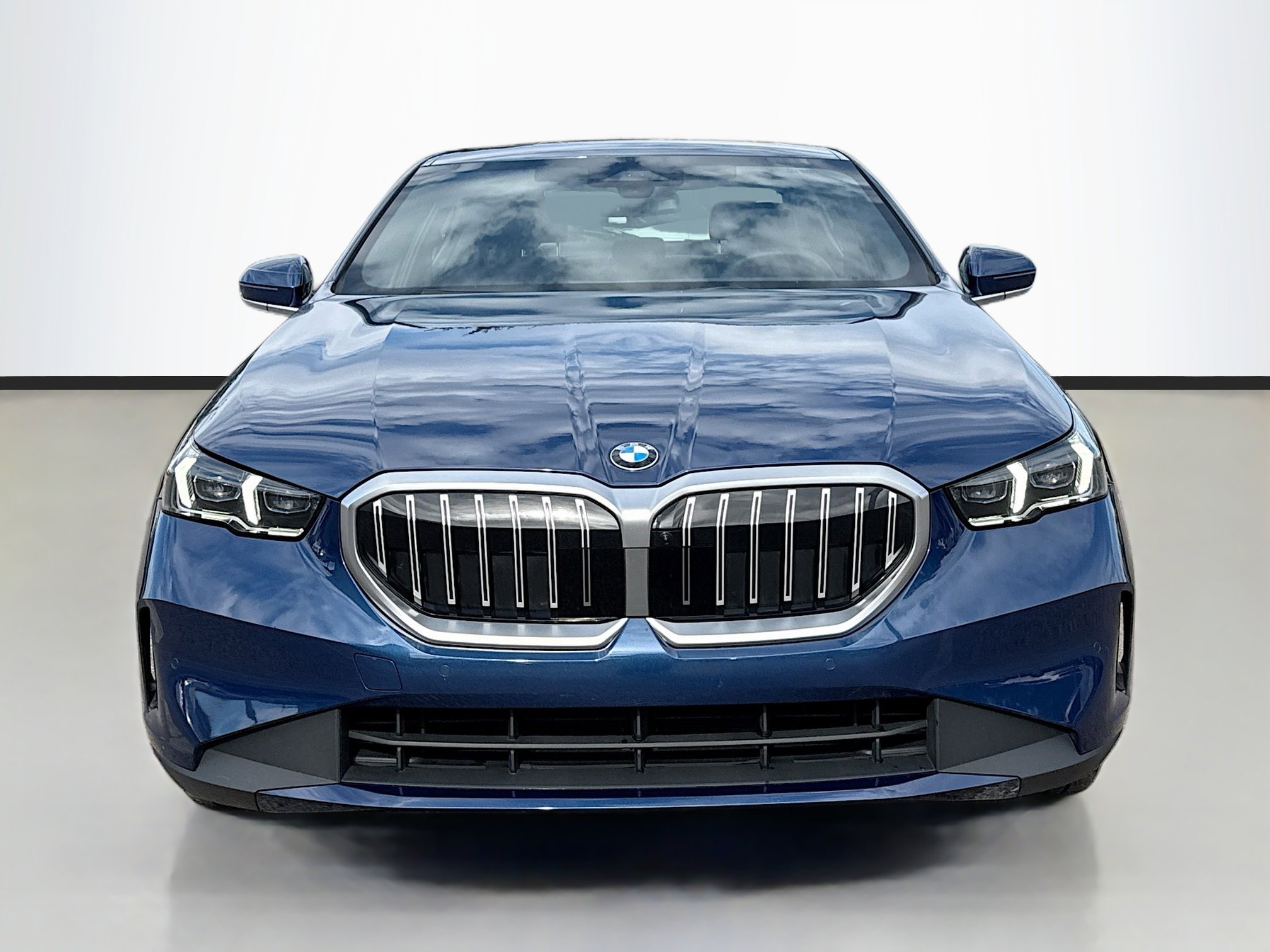 Used 2026 BMW 530i image 8