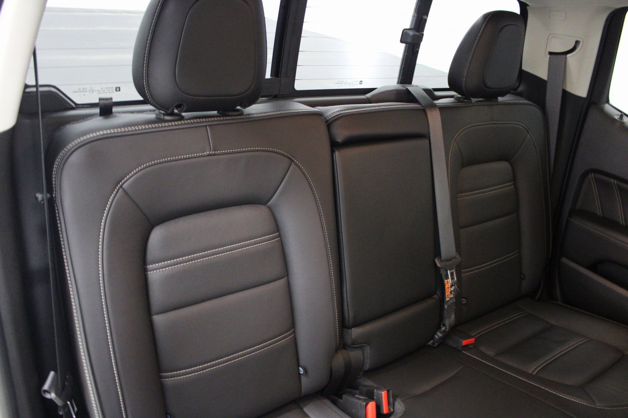 Used 2021 GMC Canyon Denali image 27