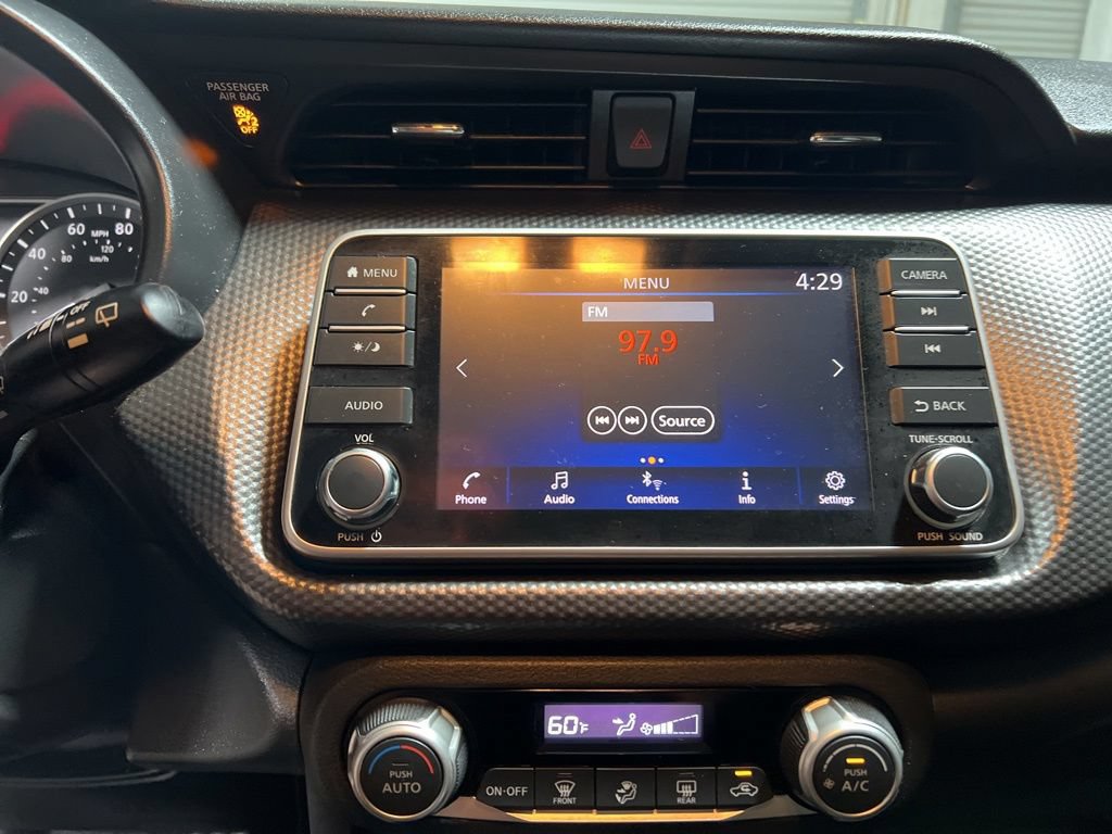 Used 2020 Nissan Kicks SV FWD image 28