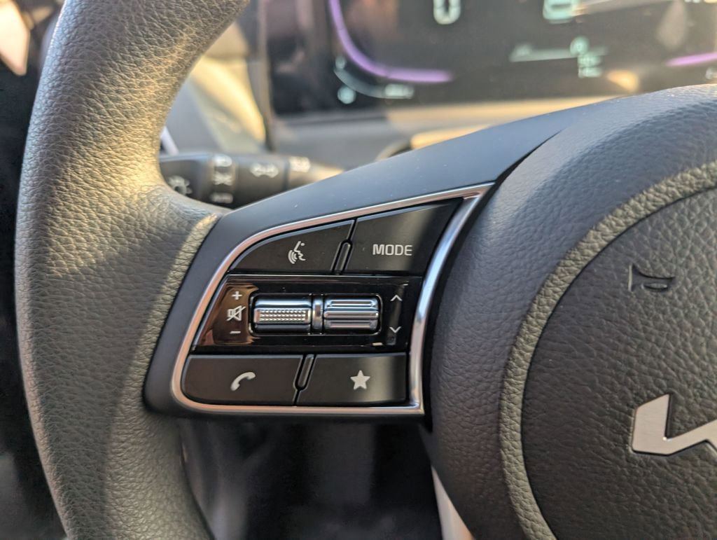 New 2026 Kia Seltos LX image 18