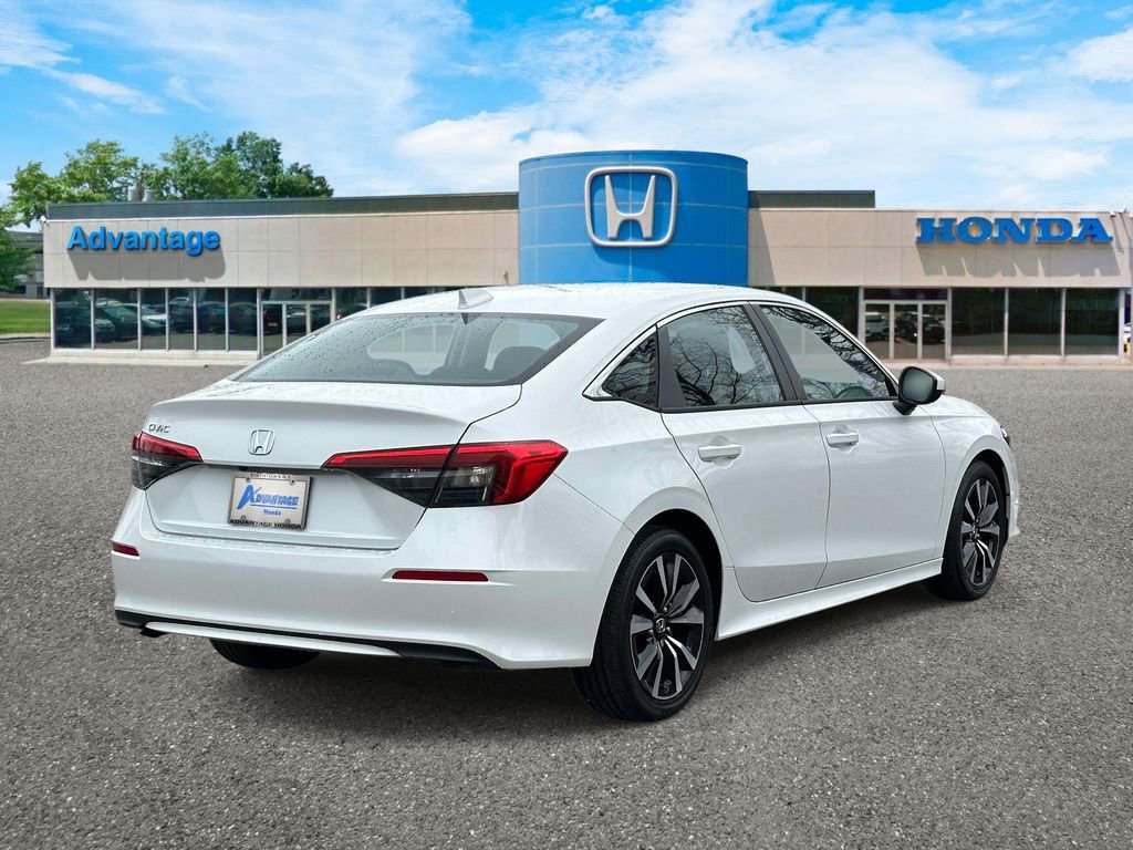 Certified 2022 Honda Civic EX image 5