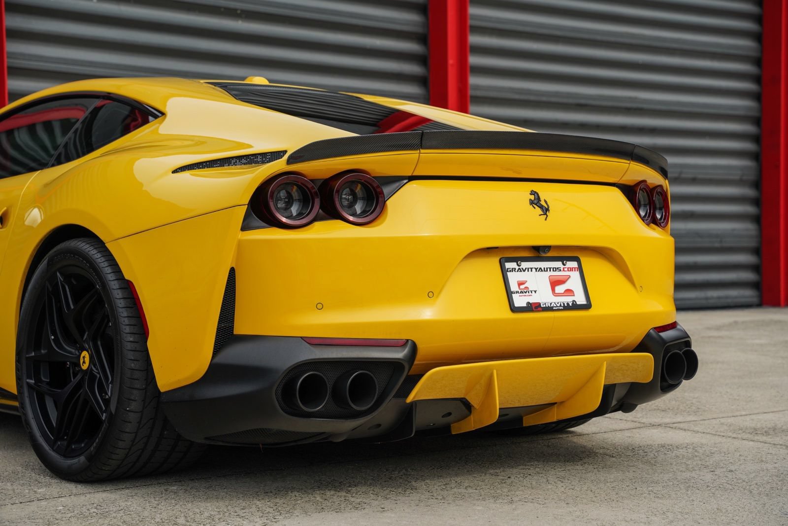Used 2019 Ferrari 812 Superfast RWD image 26