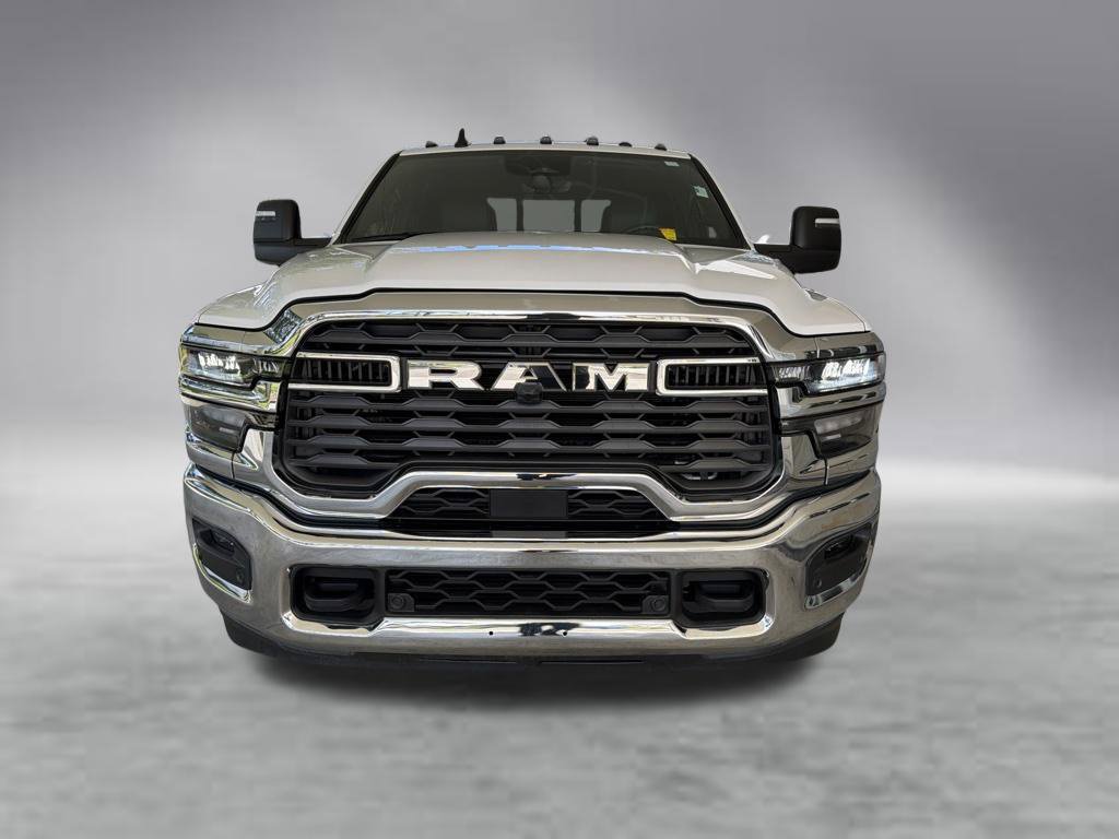 Used 2025 RAM 3500 Tradesman AWD/4WD image 13