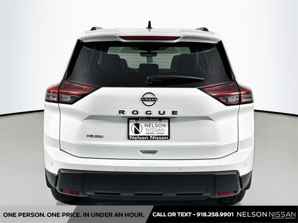 New 2026 Nissan Rogue Dark Armor FWD image 6