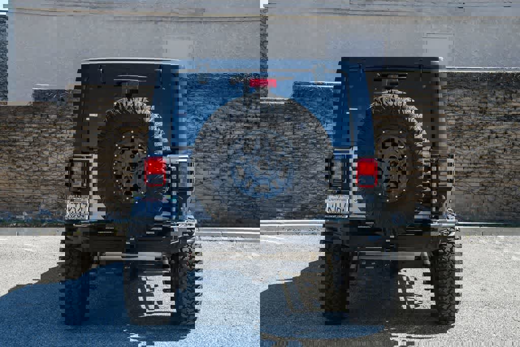 Used 2015 Jeep Wrangler Freedom Edition image 8