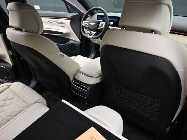 New 2026 Genesis GV70 3.5T Sport Prestige AWD/4WD image 15