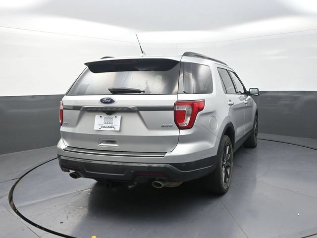 Used 2019 Ford Explorer XLT w/ Equipment Group 202A AWD/4WD image 9