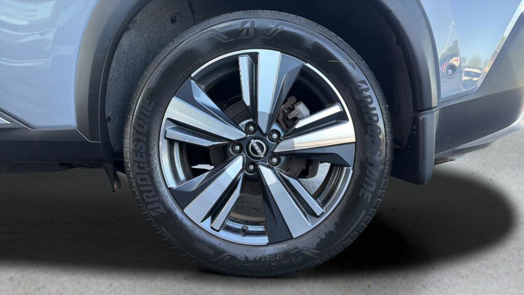 Certified 2023 Nissan Rogue Platinum AWD/4WD image 17