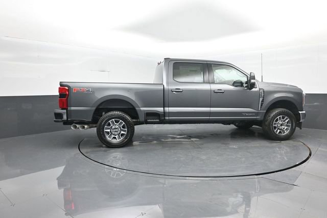 New 2026 Ford F250 Lariat w/ FX4 Off-Road Package image 8