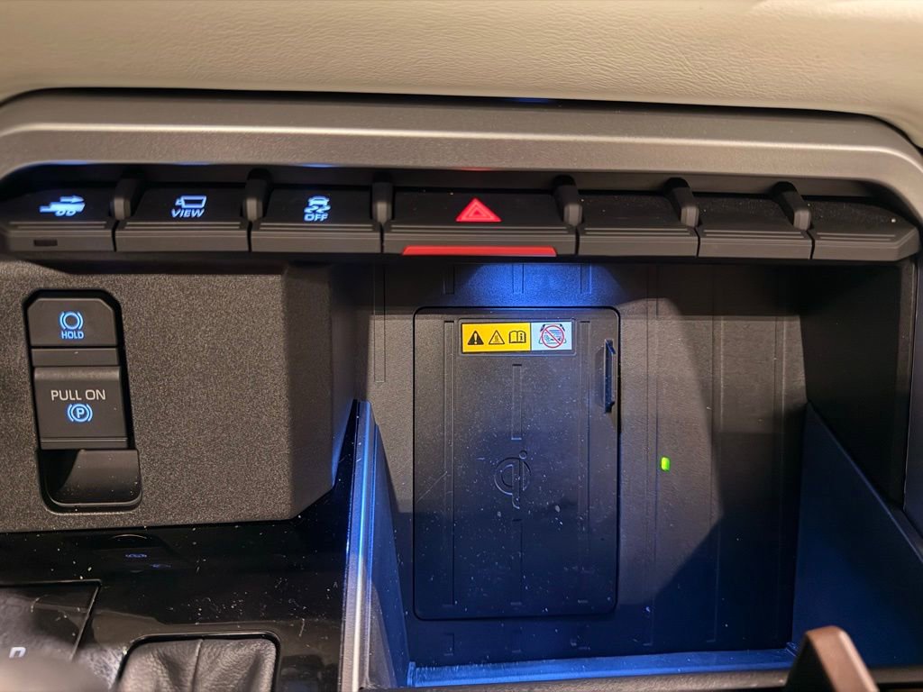 Used 2024 Toyota Sequoia Capstone image 27