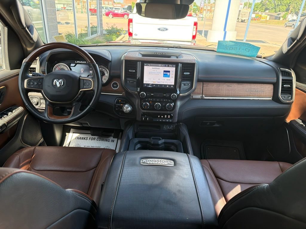 Used 2022 RAM 1500 Limited AWD/4WD image 10