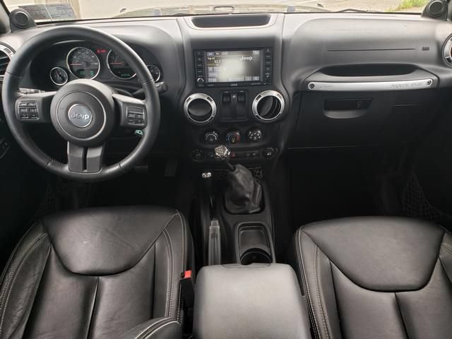 Used 2013 Jeep Wrangler Rubicon w/ PWR Convenience Group AWD/4WD image 14