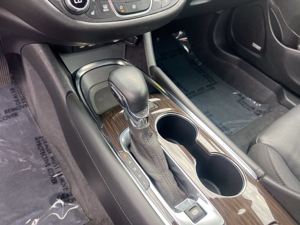 Used 2024 Chevrolet Malibu LT FWD image 21