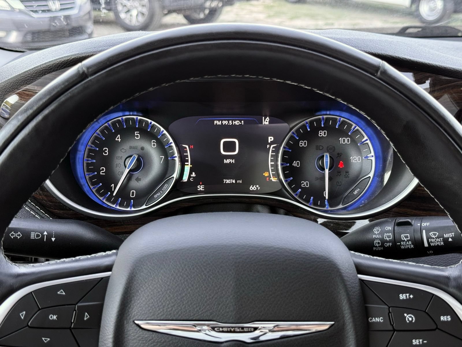Used 2022 Chrysler Pacifica Limited FWD image 37