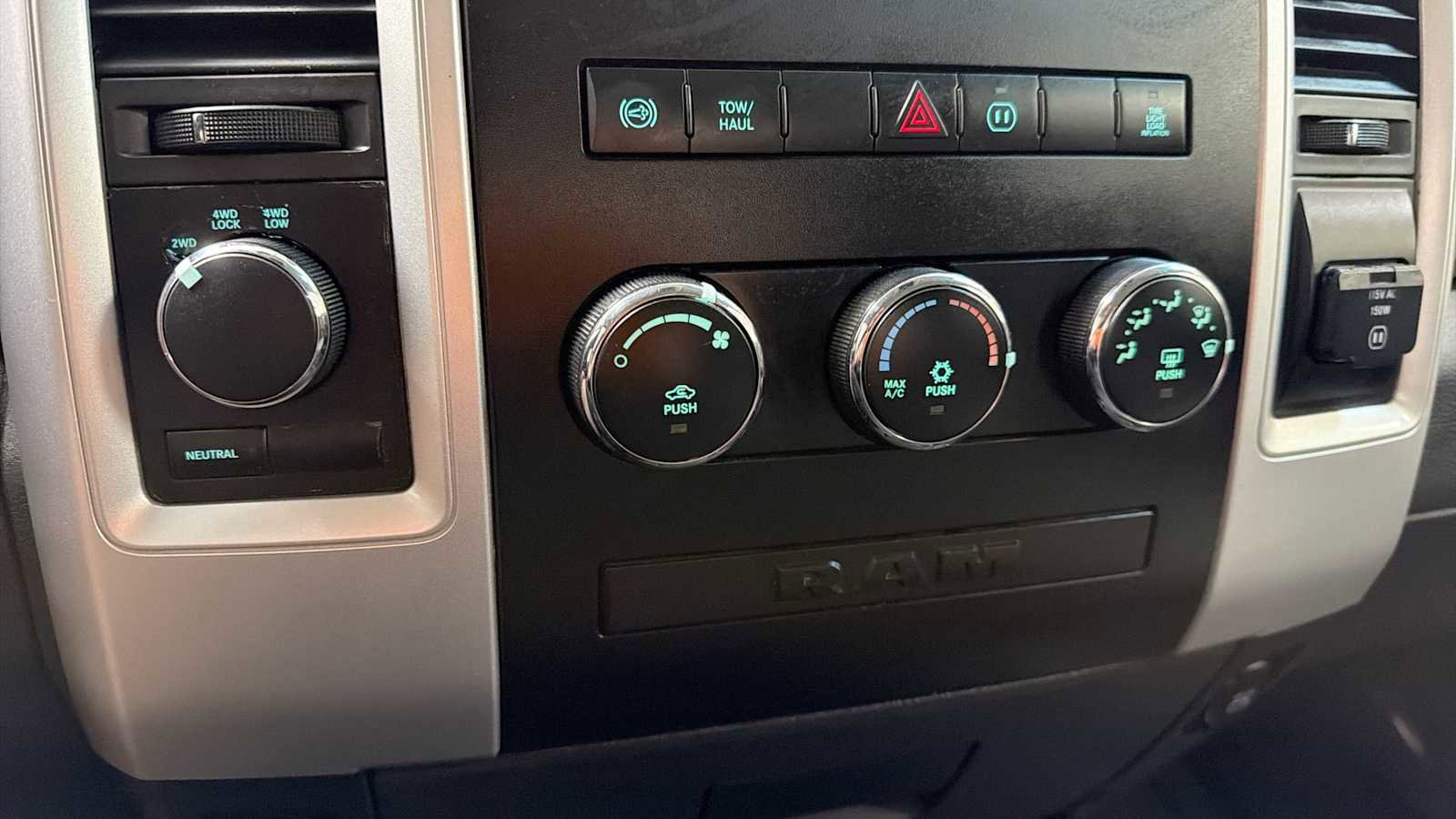 Used 2011 RAM 2500 Big Horn AWD/4WD image 19