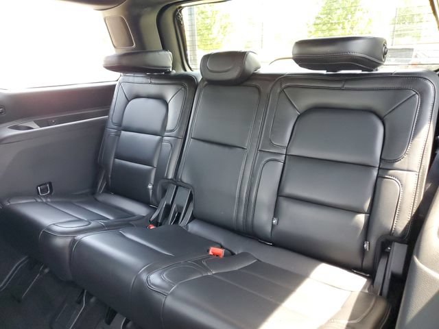 Used 2019 Lincoln Navigator Reserve AWD/4WD image 30